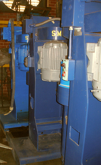 CHICAGO BOILER Media Mills, Model 16P RED HEAD,